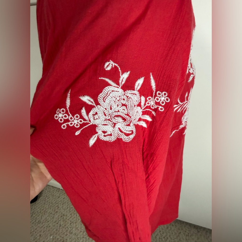 Talbots CRINKLE GAUZE EMBROIDERED POPOVER Red size M - Picture 6 of 11